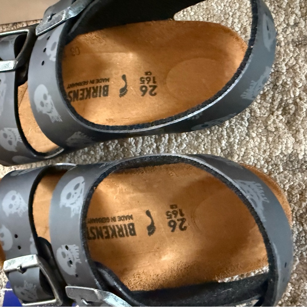 Birkenstock Kids Black Skull-Print Two-Strap Sandals - Picture 2 of 5